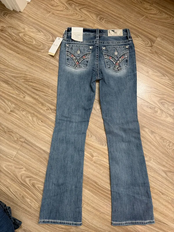 Women’s Miss Me bootcut denim jeans 27x32 - Image 2