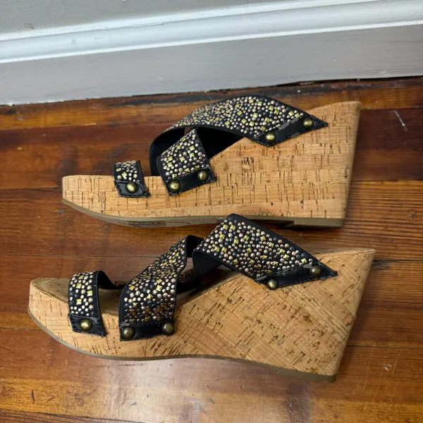 XOXO Black Multi-Stud Cork Wedge Sandals - Image 2