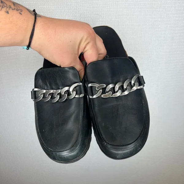 Vionic Georgie Black Leather Chain Mule Loafer Shoes Womens 9.5 Lug Sole AD47 - Image 2