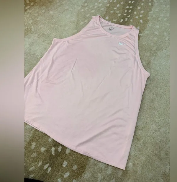 Nike light pink workout top women’s plus size XXL - Image 3
