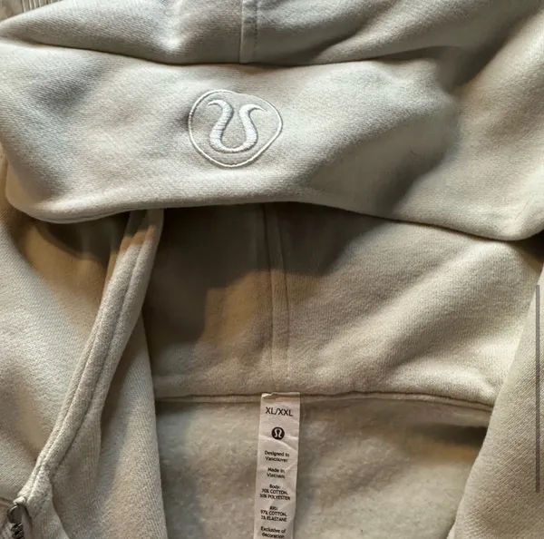 Lululemon Bone White Scuba Oversized Cropped Hoodie - Image 5