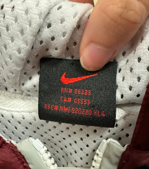 Nike Vintage Windbreaker - Image 4