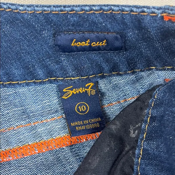 Seven7 Dark Blue Bootcut Jeans Size: 10 - Image 4