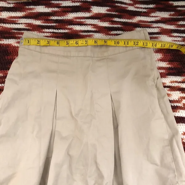 2000s Y2K Cherokee pleated beige khaki mini schoolgirl preppy academia skort skirt w/shorts coquette high rise gothic - Image 4