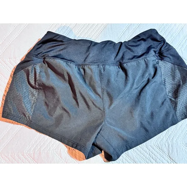 Nike athletic shorts dry fit size extra small women's excellent condition black‎ - Image 5