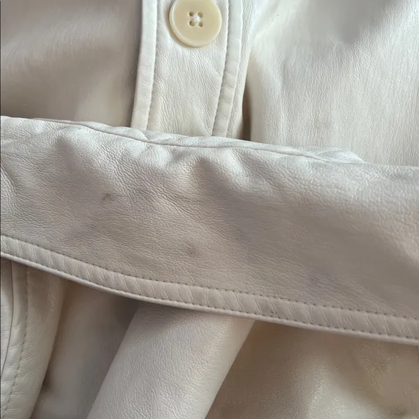 Aritzia Wilfred Ganna White Faux Leather Jacket - Image 4