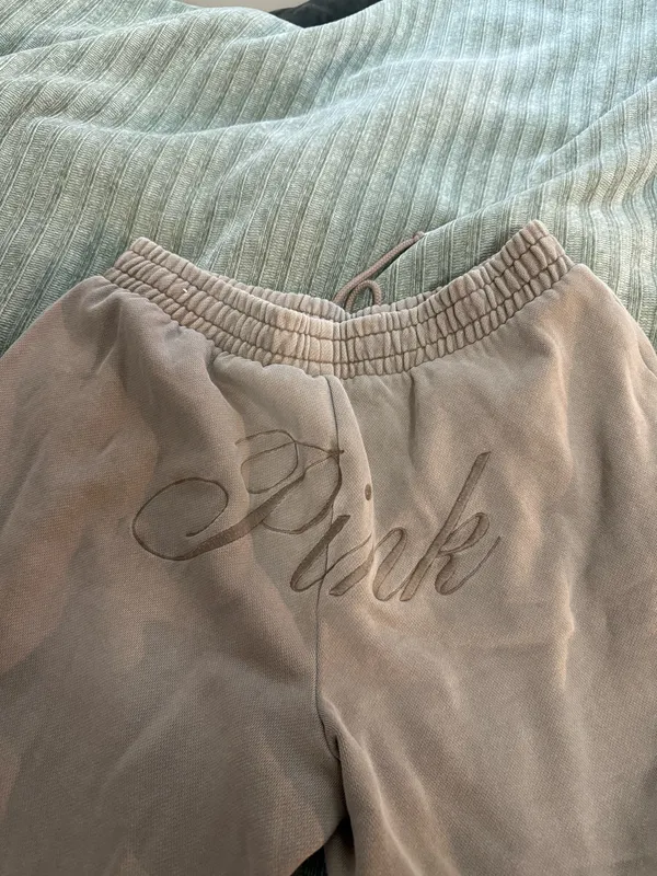 PINK - Victoria's Secret Sweatpants - Image 3