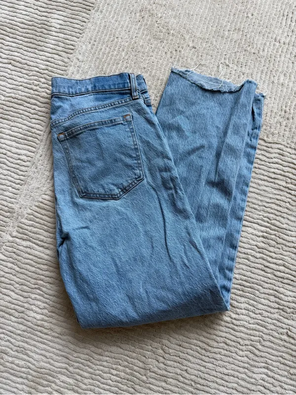 Abercrombie & Fitch - Curve Love - The 90’s Straight Mid Rise - 30 Regular - Image 2