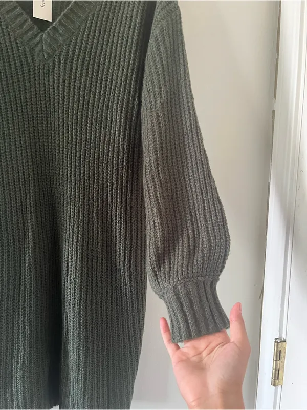 NWT Francesca's Olive Green Chunky Knit Sweater MIni Dress Medium Rustic Fall - Image 3