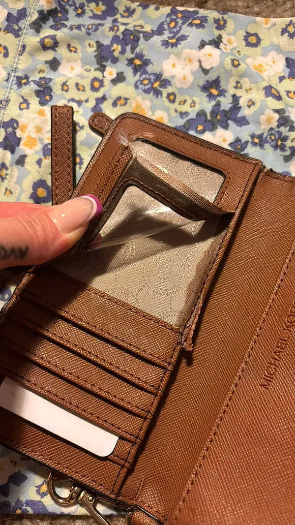 Michael Kors Wristlet - Image 8