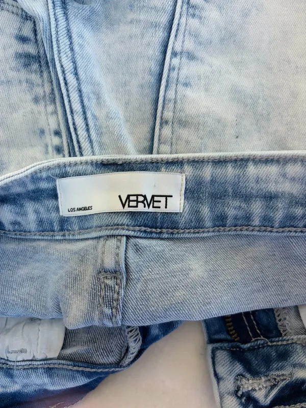 Vervet Jean Shorts - Image 3