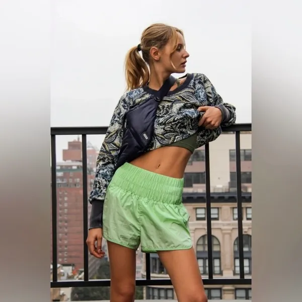 Free People On The Way Run Home ~ Bright Green ~ Size Large - Image 2