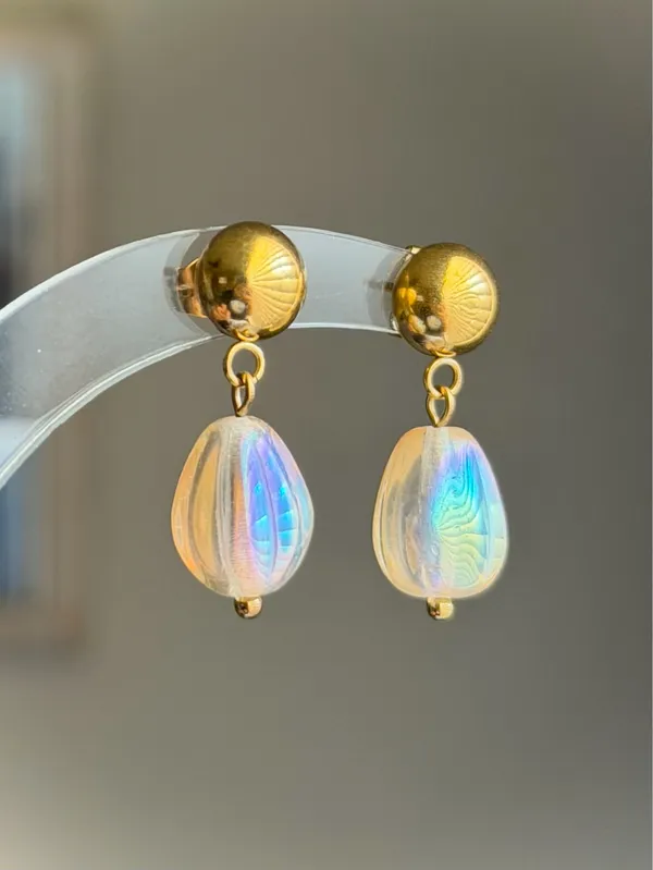 Handmade pear teardrop Czech glass simple minimalist earrings💛 - Image 2