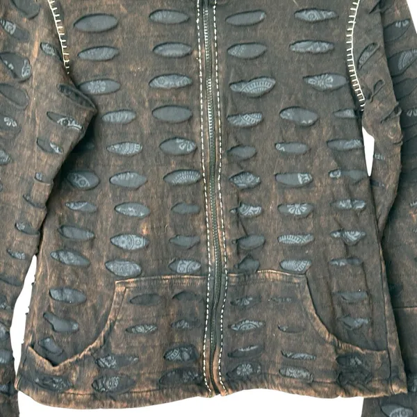 The Pyramid Collection sweatshirt M Y2K Appliqués Cutwork Zip Front whimsigoth - Image 6