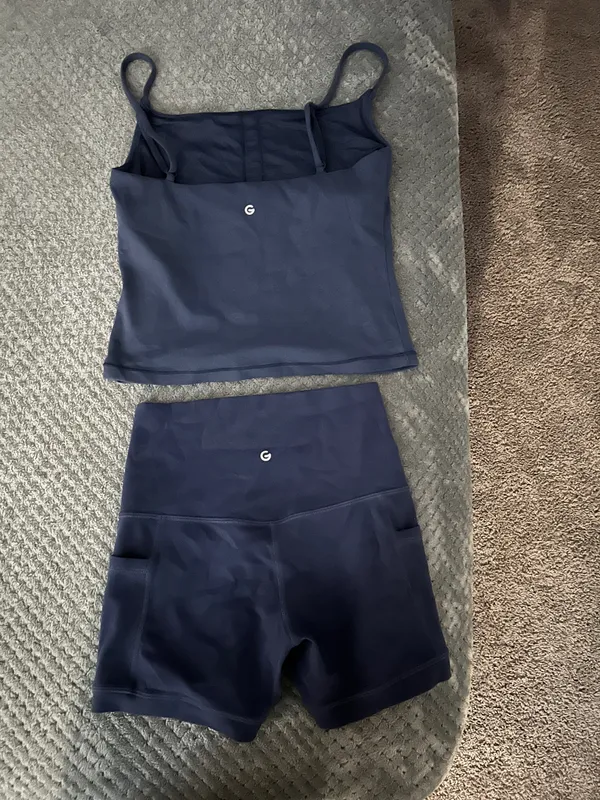 Glow Mode SHEIN workout set  - Image 2