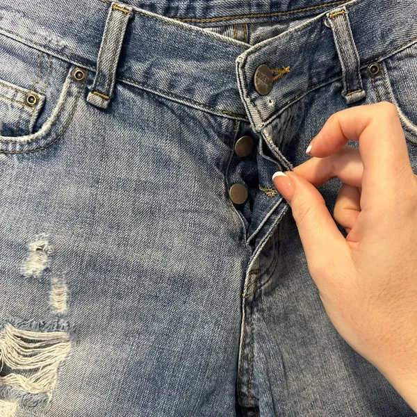 Anine Bing Size-M Ladies‎ Boyfriend Denim Shorts Distressed - Image 8