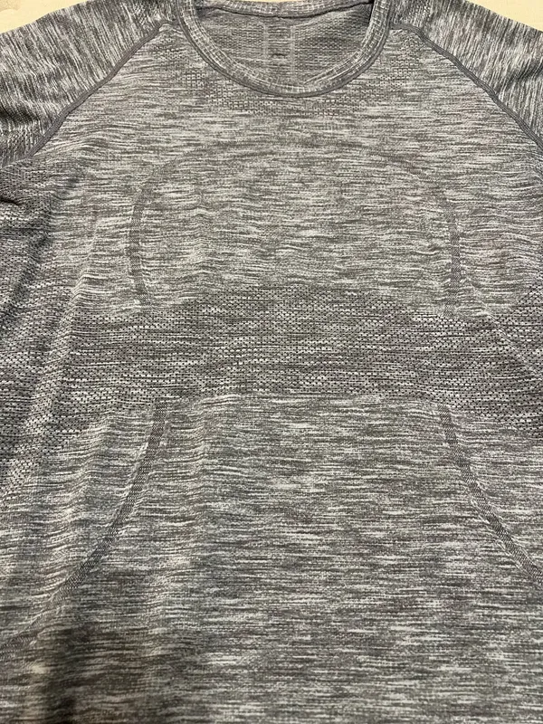 Lululemon Swiftly Short Sleeve Gray - Image 4