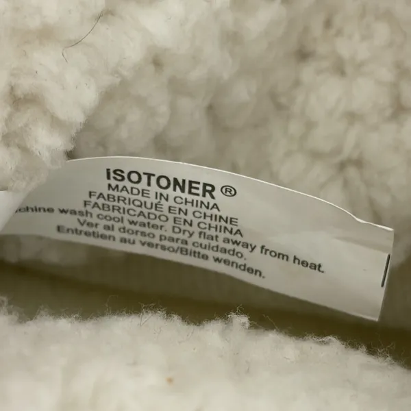 NEW Isotoner Womens 7.5-8 Holiday Slippers‎ Burgundy Hard Sole Cushioned Sherpa - Image 8