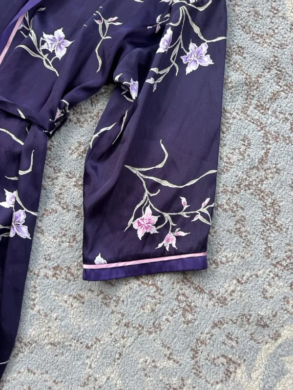 Oscar de la Renta Satin Floral Robe Purple Large - Image 5
