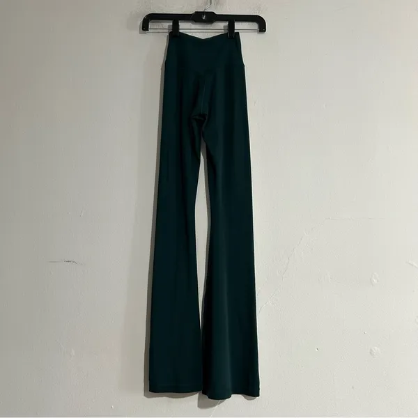 Aerie Offline Real Me Flare High Rise Crossover Waistband Green Yoga Pants XS - Image 6