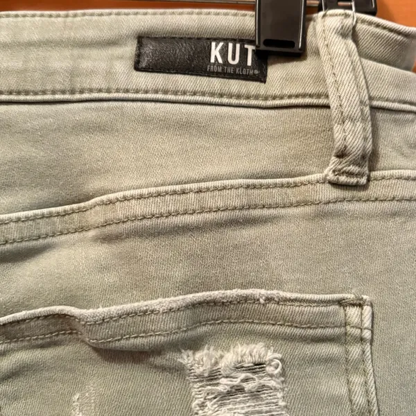 Kut from the Kloth High rise Rachael Fab Ab Mom Jeans - Image 3