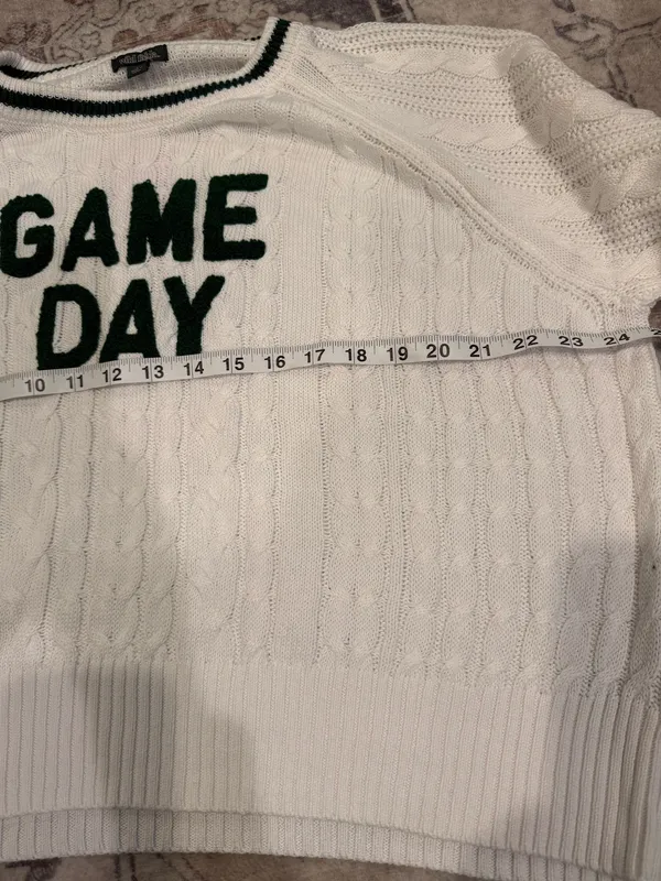 Wild Fable Game Day Cable Knit Sweater White Red Varsity Tailgate Size - Image 2
