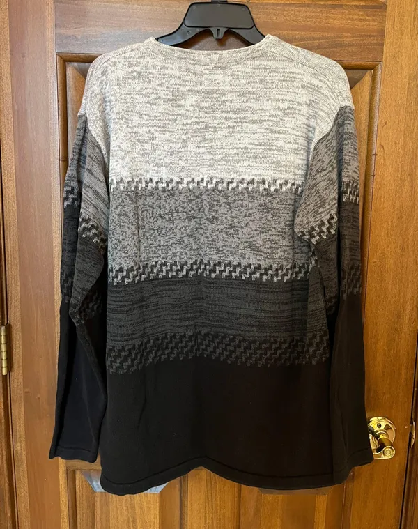 Vintage Grunge Sweater, Size XL - Image 3