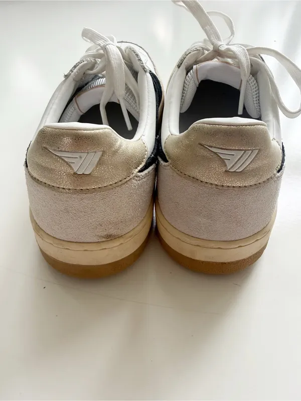Gola Classics Hawk Leather Sneakers Size 9.5 White - Image 6