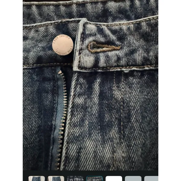 Vintage-Inspired Women’s Cargo Jeans - Washed Blue - Image 4