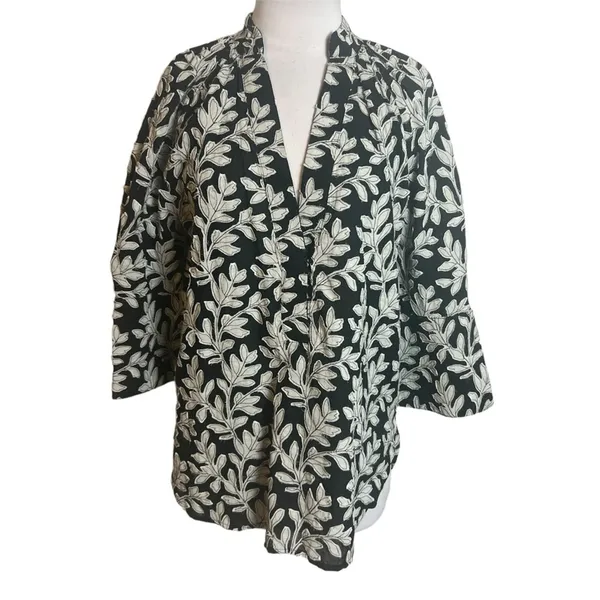 NWT By Anthropologie Popover Blouse Embroidered Applique Top Black‎ White Sz S - Image 8