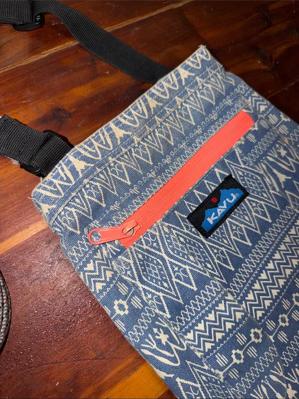 KAVU Keeper Rope Crossbody Bag Canvas Purse - Image 4