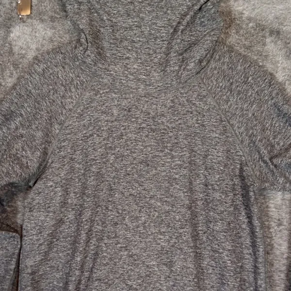 Lululemon Warm Your Core Long Sleeve Womens Heather Gray Mock Neck - Image 6