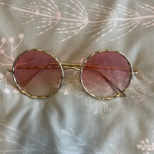Rose Gold Festival Sunglasses ☀️ - Image 2