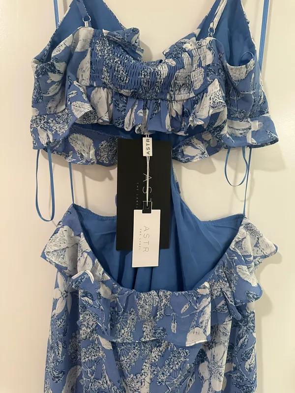 Blue Ruffle Maxi Dress - Image 10