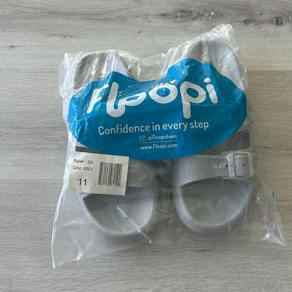 Floopi Callie Cloud Slides Grey EU41/US11 NWT IN PACKAGE Gray Size 11 - Image 5