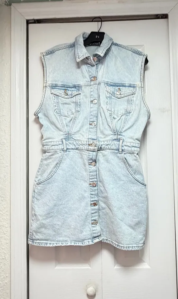 ✨ ZARA Light Wash Denim Vest Mini Dress | Size L | Button Front Sleeveless 👗 - Image 10