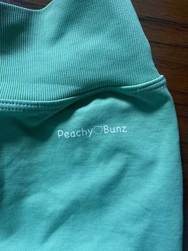 Green Peachy Bunz Athletic Shorts Size M - Image 4