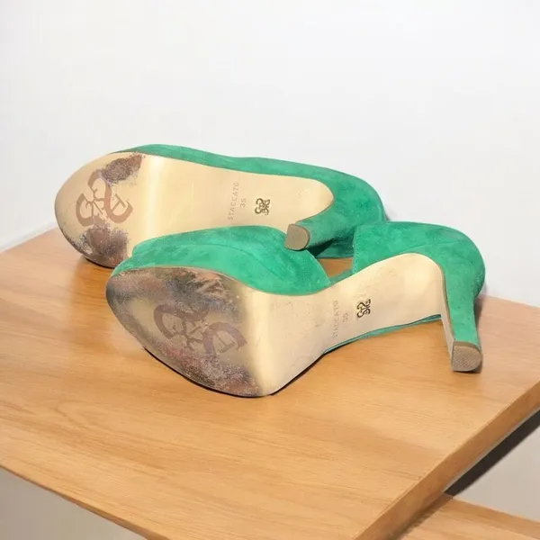 ✨Staccato Suede Open Toe Sz 35/5 Heels✨ - Image 6