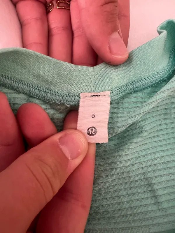 Lululemon Teal Green Swiftly Tech Top - Image 3