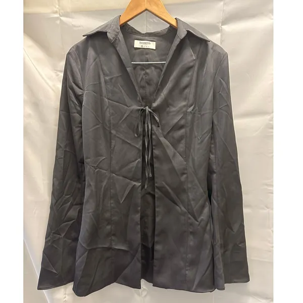 House of CB Alisa Charcoal Satin Blouse XS Chic‎ Gala Romantic Feminine Vacation - Image 5