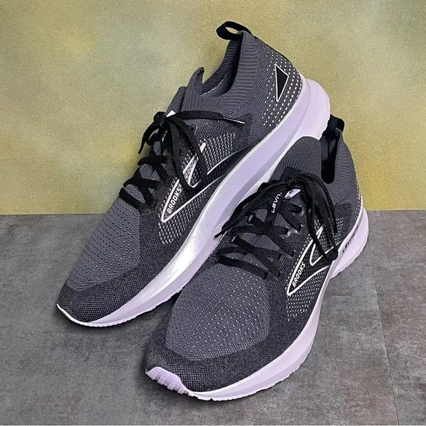 Brooks Levitate StealthFit 5 Women's Running Shoes Black Size 12B - Image 14
