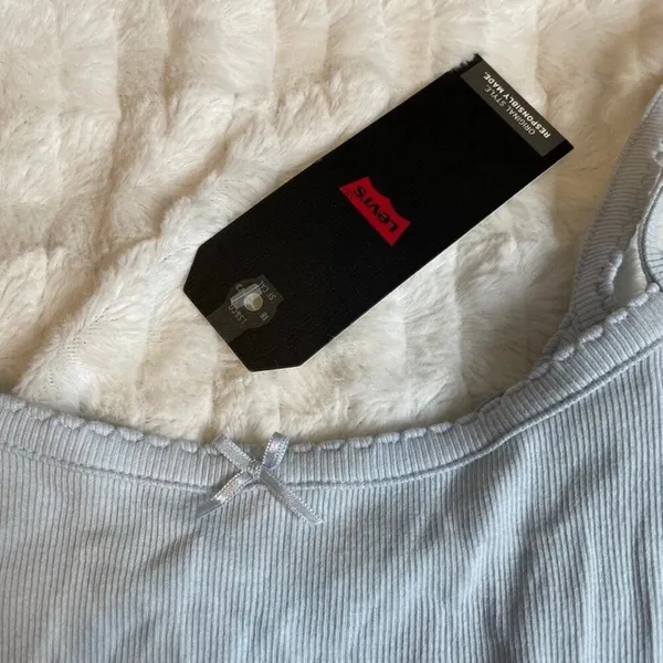 Levis Womens Ribbed Cami Top Light Blue‎ Scalloped Trim Bow Small NWT - Image 2