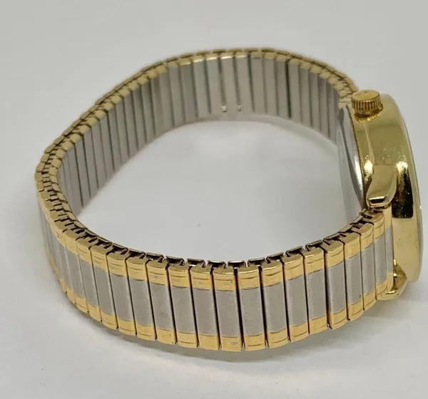Timex indiglo date women’s watch gold silver tone 25mm Quartz 6.5” running - Image 3