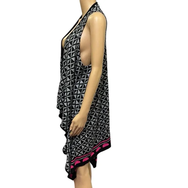 Im in Love with Derek Asymmetrical Knit Long Sleeveless Open Front Vest L to XL - Image 4