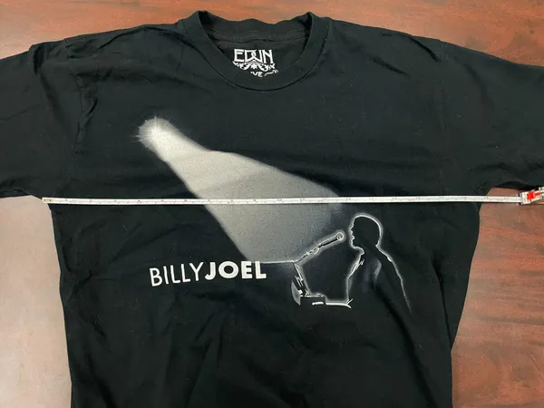 Billy Joel 2007 Tour Black Short Sleeve Size Medium - Image 5