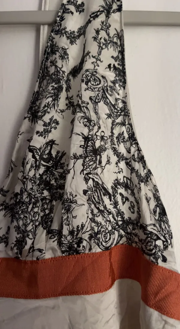 Victoria's Secret Nightgown - Image 3