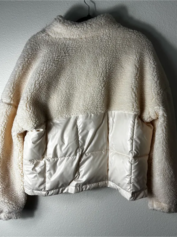 Fabletics Nelly Mixed Media Half Zip Sherpa Puffer Jacket Oats M - Image 8