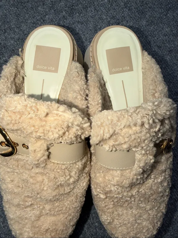 Dolce Vita Lelani Plush Clogs Tan Size 7.5 - Image 9