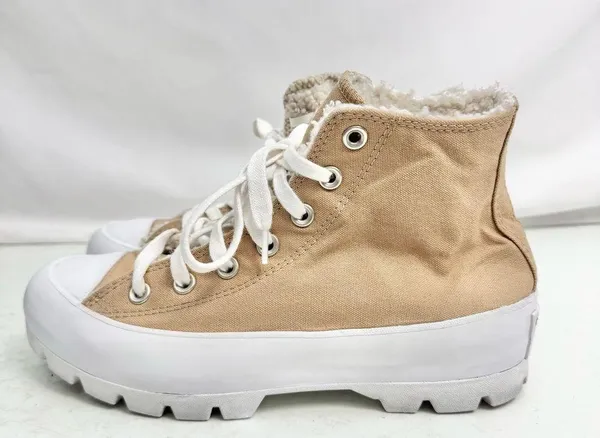 Converse Chuck Taylor Tan Lugged High Top Sherpa Lined Sneakers Women’s Size 8 - Image 3