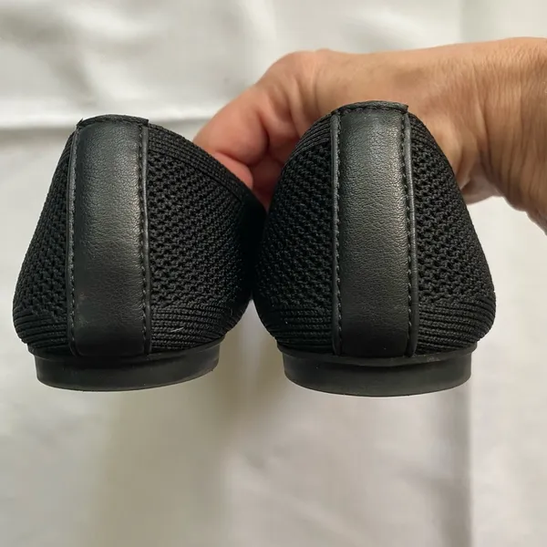 Black Knit Memory Foam Loafers Size 7 - Image 5